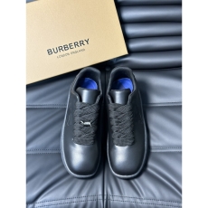 Burberry Sneakers